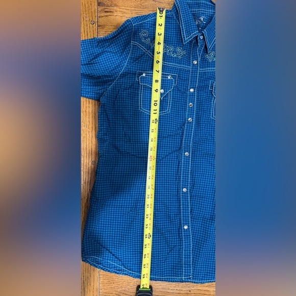 Rock 47 WRANGLER - Jeweled Cow Skull Long Sleeve Button Up - Size Large - Picture 8 of 8